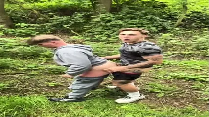 Outdoor Bareback Sex: Guys Fuck & Breed