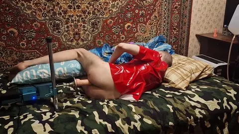 Sasha Earth Fucks Homemade Sex Machine