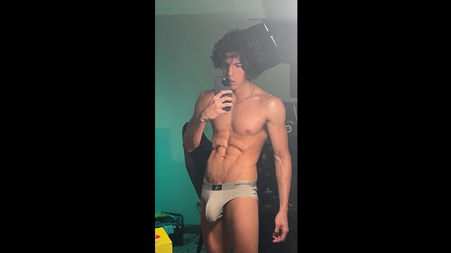 Muscular Boyfriend Fucks in Gym