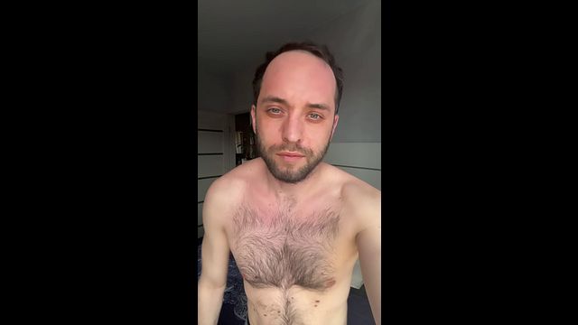 Morning Handjob with GeorgeGuess