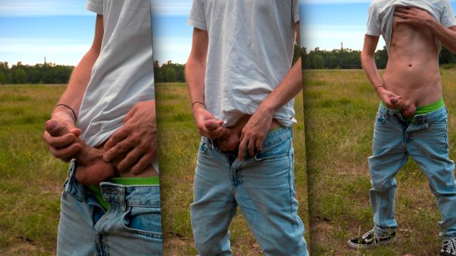 Guy Jerks Off in Public Park
