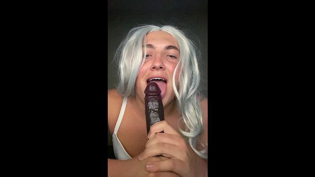 Blindfolded Solo Guy Chokes on Thick Cum