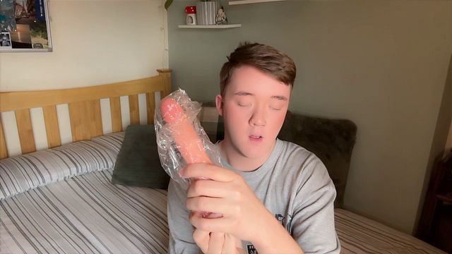 Shy Young Guy Gives Deepthroat Blowjob