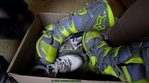 Guy Cums on Dirty Adidas and MX Boots