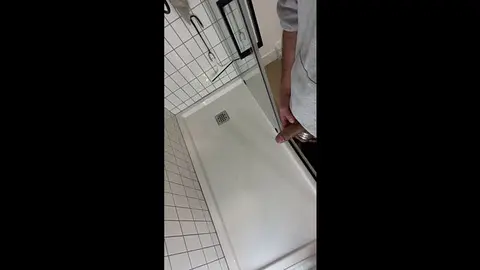 Gay Watersports with Cumshot Finish
