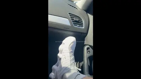 Stinky Sneaker Worship with Foot Licking
