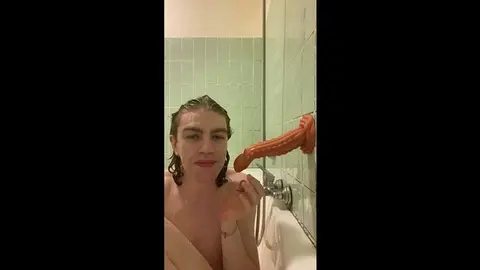 Hunks Get Fucked in Cage Shower