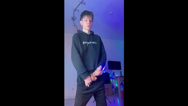 Big Cock Solo with Fingers and Cum