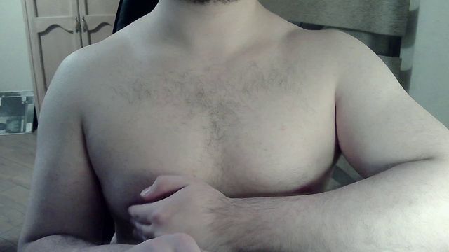Beefy Virgin Camboy Exposes Himself Live