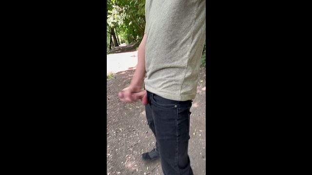 Guy Masturbates on Park Trail