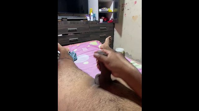 Guy Masturbates at Home Alone