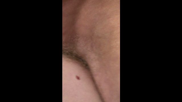 Huge Cock Gets Sucked in Quick Oral Session