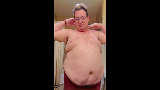Busty Bear Shows Off Big Belly