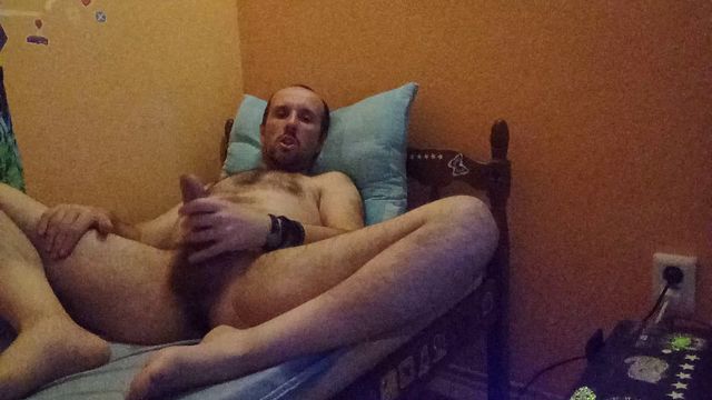Solo Guy Masturbates in Erotic Session