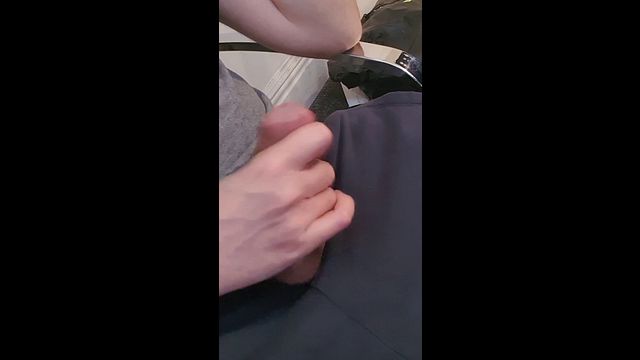 Guy Edges and Strokes to Huge Cumshot in POV