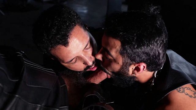 Dominant Tops Train Submissive Bottoms