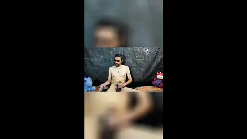 Guy Tries Cheap Masturbator