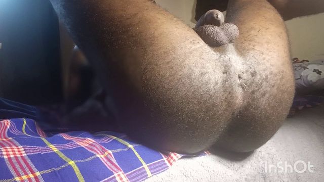 Hairy Black Guy Shows Off His Hot Ass