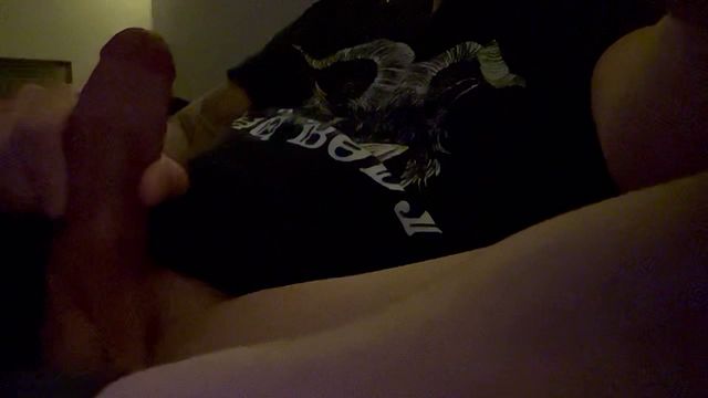 Hungry Bottom Gets Oral Service