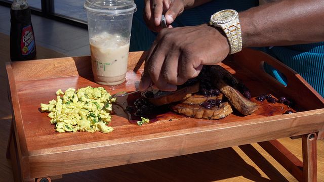 Muscle Men Fuck Before Breakfast