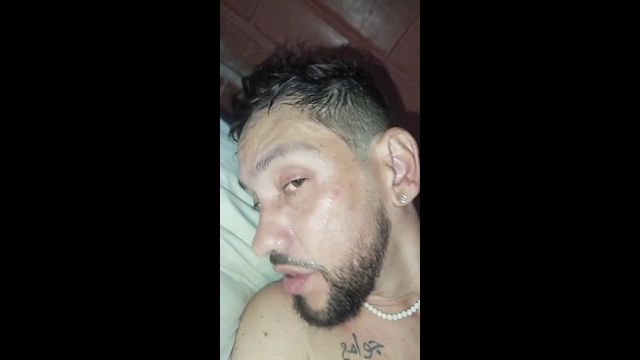 Guy Jerks Off and Cums on His Face, Facial