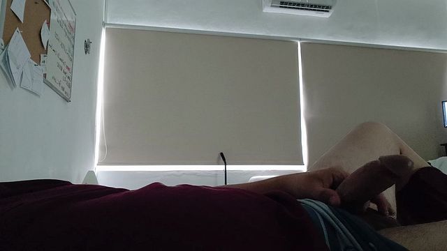 Solo Guy Masturbates in Private Room