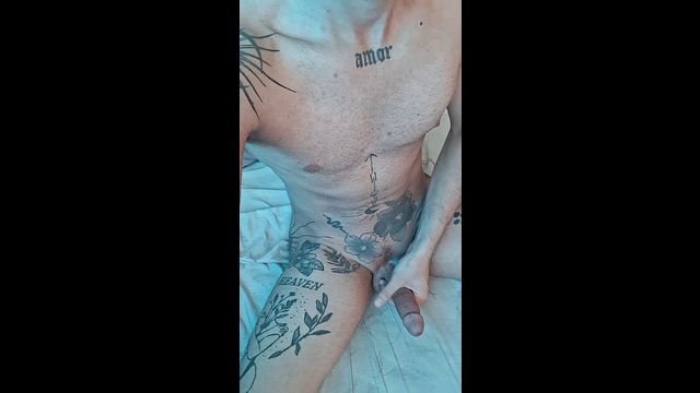 Young Twink Offers Cock Ride