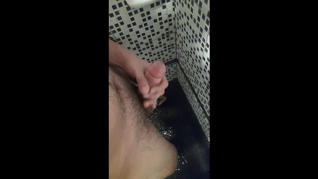 Shaved Guy Gets Oral and Fucked