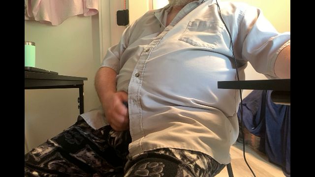 Desperate Guy Edges Alone on Cam