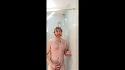Man Shoots Piss in Shower, Hits 7ft 5in Ceiling