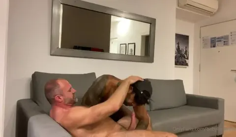 Daddy Dominates Vers Bottom with Passionate Fucking