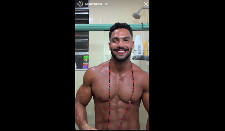 Gay Men Engage in Uncensored Sex
