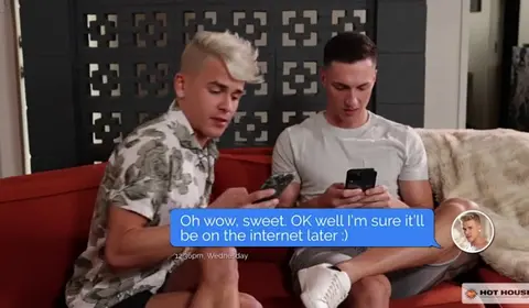 Coach Johnny Ford Fucks Aaron Chu in Hardcore Scene