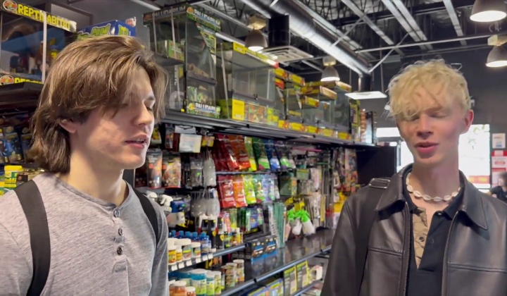 Gage Miller Fucks LilDrew in Hardcore Action