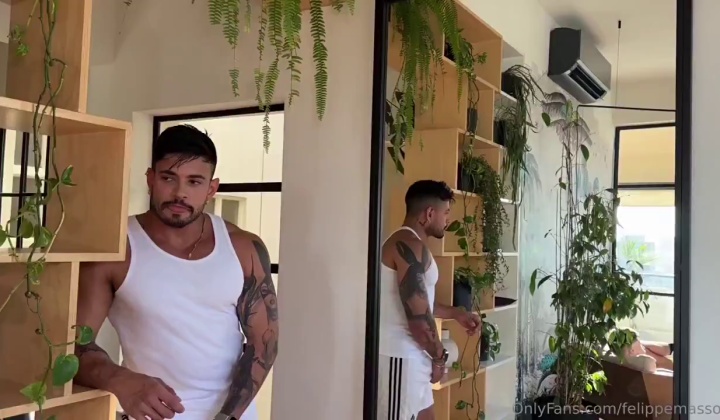 Alejo Rides Felipe Masson in Hardcore Anal