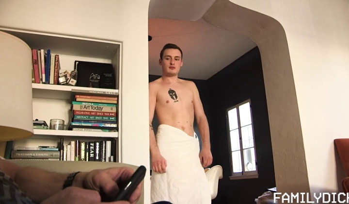 Intense Anal Fucking in Hardcore Gay Scene