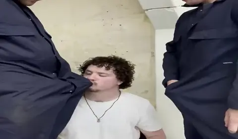 Gay Threesome Blowjob Action Unfolds