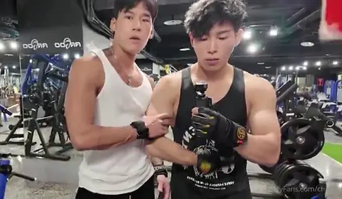 Asian Guy Gets Fucked Bareback