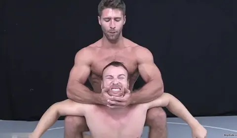 Hunks Engage in Erotic Wrestling