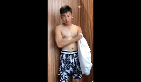 Asian Twink Gets Fucked by Hairy Top