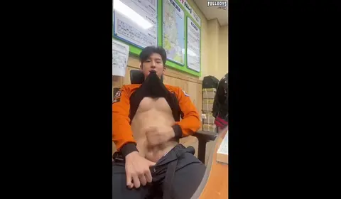 Asian Twink Gets Fucked by Hairy Top