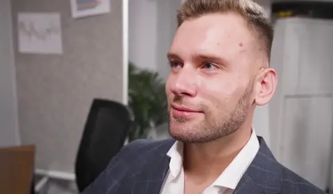Erik Thrust Gets Pounded by Hung Executive Matthew