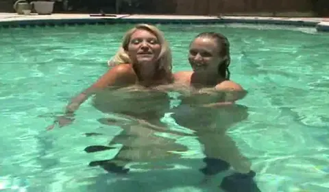 Twink Couple Charlee and Julie Have Underwater Sex