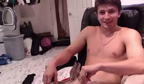Gay Twink Gets Fucked by Hairy Bear