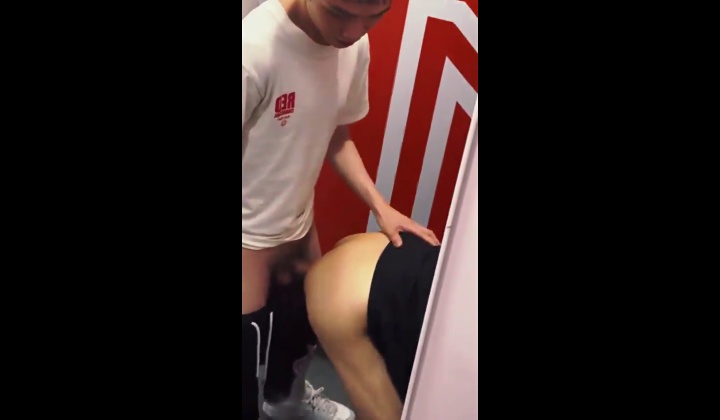 Asian Twinks Engage in Hardcore Anal Sex