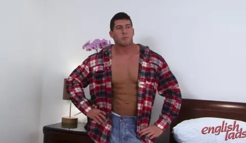 Gay Bareback Sex with Muscular Tops