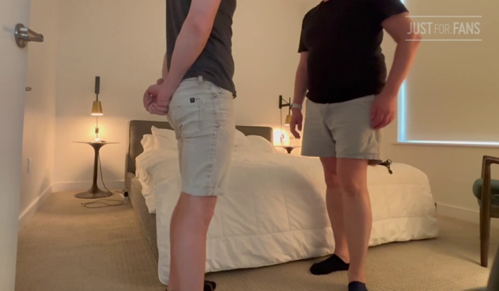 Twink Gets Fucked by Hairy Bear