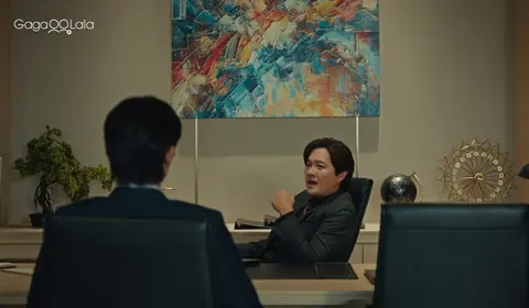 Insecure Guy Gets Dominated by Confident Tops
