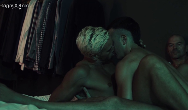 Gay Lovers Break Up in Emotional Encounter