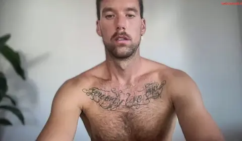 Solo Male Masturbation on Chaturbate